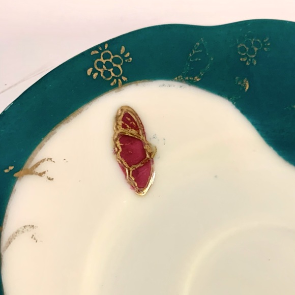 Antique Hand-Painted Japanese Porcelain Saucer Dark Green Gold Moriage Flowers - Picture 3 of 7